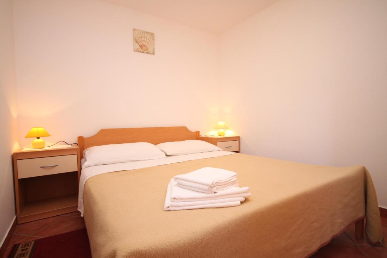 Apartments With A Parking Space Umag - 7039 Zewnętrze zdjęcie