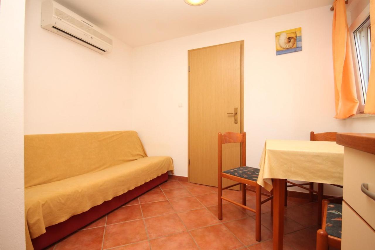 Apartments With A Parking Space Umag - 7039 Zewnętrze zdjęcie